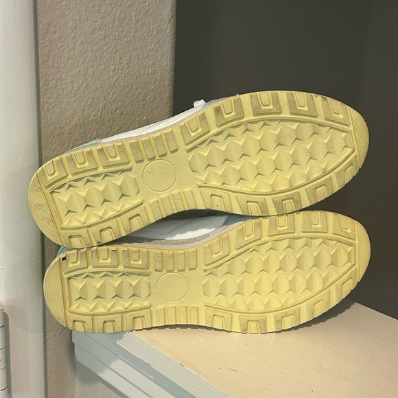 DV By Dolce Vita Girls Kona Sneaker Multi Color Youth Size 5Y - Picture 8 of 10